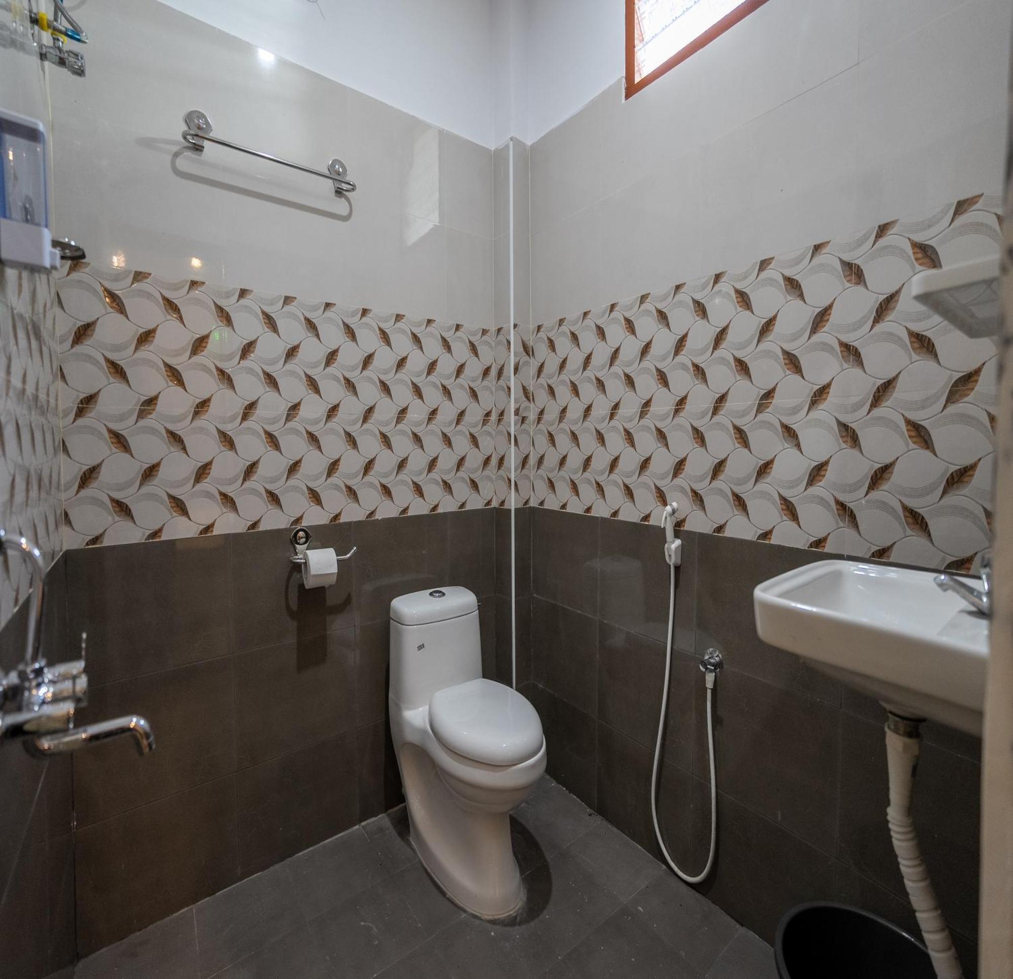 Ntr Garden Otel Auroville Dış mekan fotoğraf