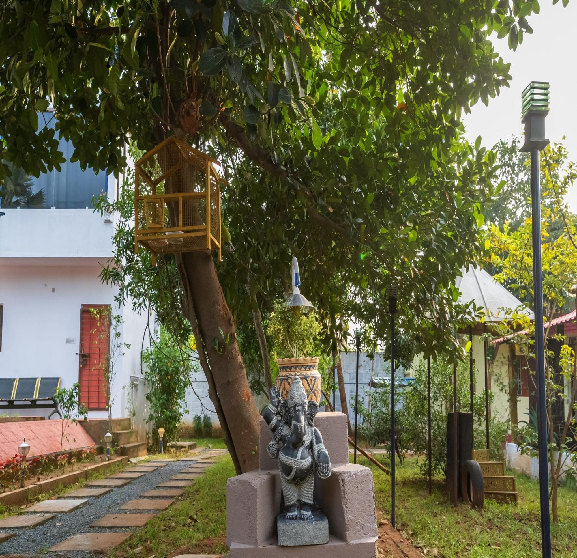 Ntr Garden Otel Auroville Dış mekan fotoğraf